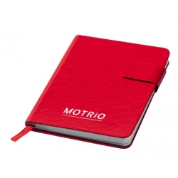 Small notebook with magnetic closure